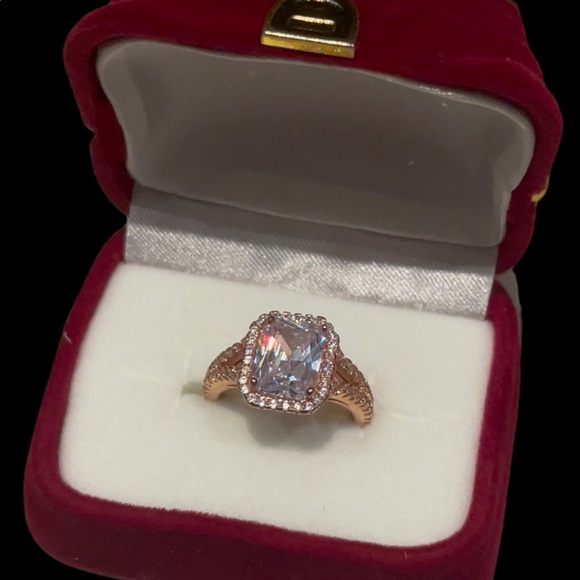 Rose gold stamped 925 ring approximately size 5.5 - Picture 3 of 10